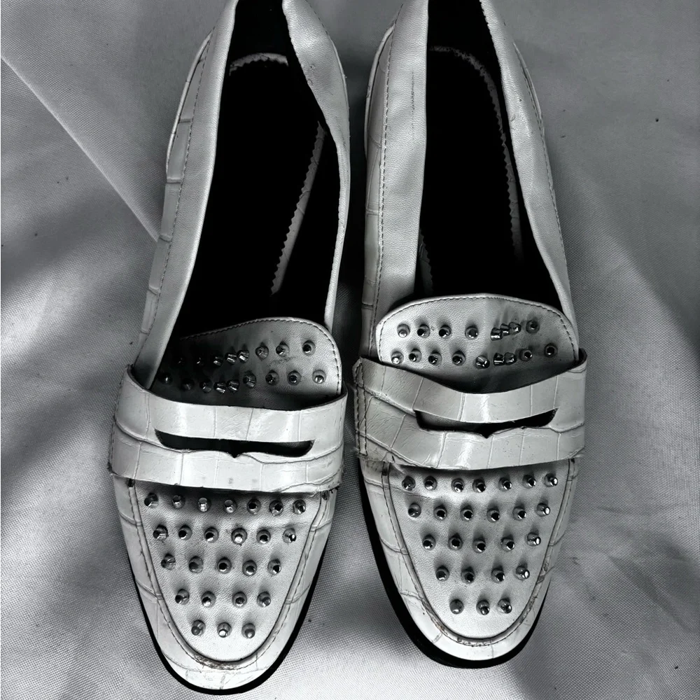 Circus by Sam Edelman White Loafers with Silver‎ Accents